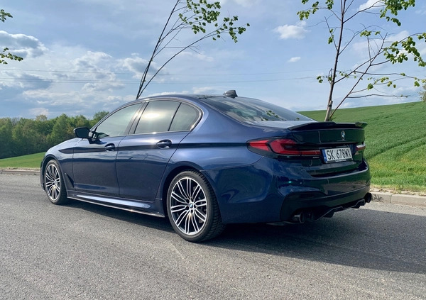 BMW Seria 5 cena 243000 przebieg: 69913, rok produkcji 2019 z Kraków małe 106